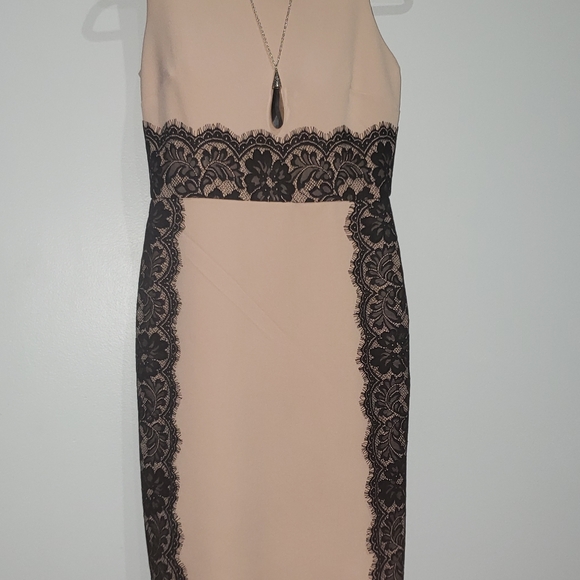 Dress - Picture 3 of 4